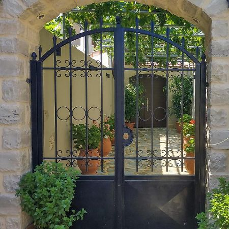 Villa Lucas Melidhónion Dış mekan fotoğraf